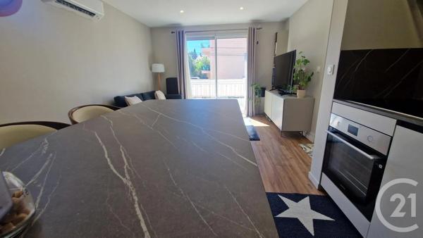 Appartement F2 à vendre  2 pièces - 28,15 m 2   CAGNES SUR MER  - 06