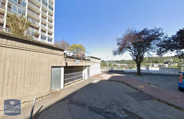 Parking à louer 10m² Firminy (42700)