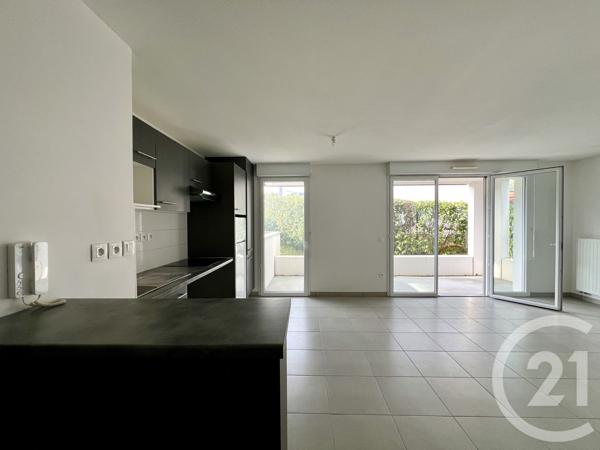 Appartement T1 à vendre  2 pièces - 55,44 m 2   ANGLET  - 64