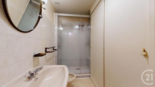 Appartement T1 à vendre  2 pièces - 55,44 m 2   ANGLET  - 64