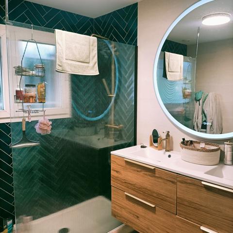 ELEGANTE MAISON CONTEMPORAINE