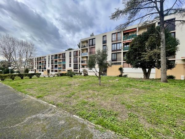 Chateau gombert (13013) Appartement T3 calme et ensoleillé avec balcon et cave à La Rose