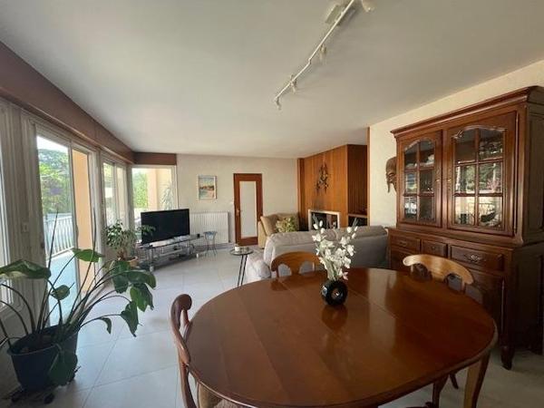 Vente / Maison avec dépendance à Saint-Brevin-les-Pins (44250)