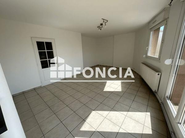 Location Appartement 2 pièces 55.7 m² - 69 ROUTE DE LONGWY Thionville 57100