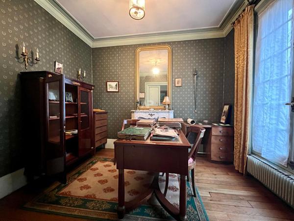 Maison Houilles 5 pièce(s) 110 m2 575 000 € **  - Référence  7629