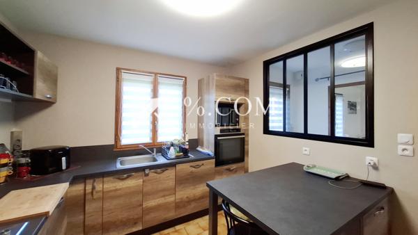 Maison 4 pièce(s) 2 chambre(s) 110 m²