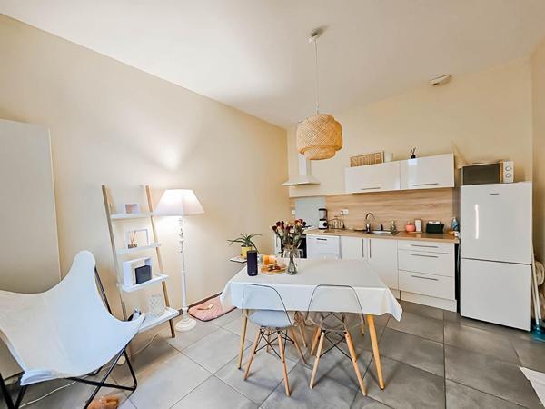 À louer à Beauvoisin - Bel appartement 3 pièces 100 m²