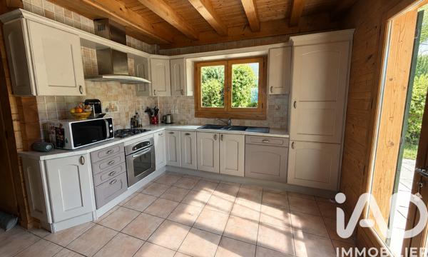 Maison à vendre 5 pièces 138 m² Saint-Cergues