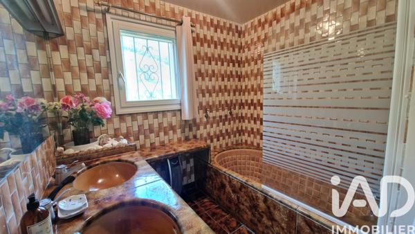Maison à vendre 5 pièces 181 m² Le Gua