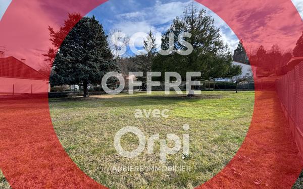 Terrain à vendre    Vic-le-Comte