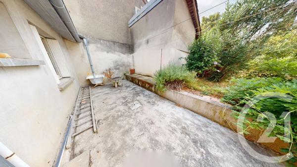 Maison à vendre  4 pièces - 90 m 2   L ISLE JOURDAIN  - 32