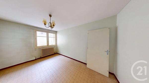Maison à vendre  4 pièces - 90 m 2   L ISLE JOURDAIN  - 32