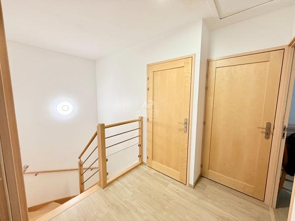 Maison à vendre à Conflans-Sainte-Honorine - Référence 7309 474 000 € **  - Référence  7389