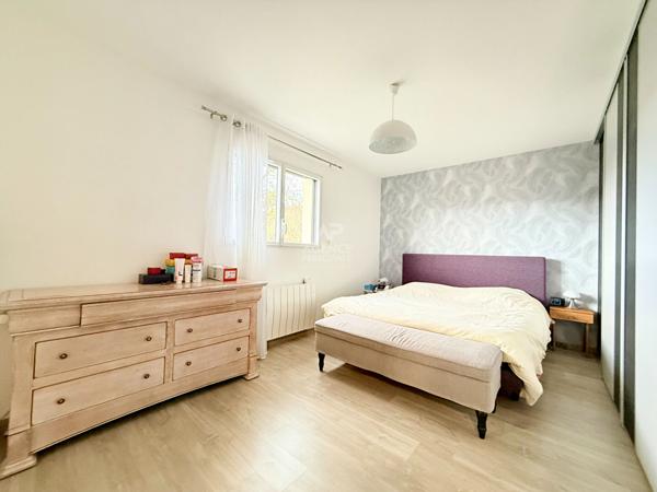 Maison à vendre à Conflans-Sainte-Honorine - Référence 7309 474 000 € **  - Référence  7389