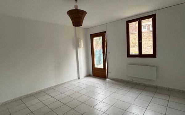 Maison à louer    2 pièces • 35,67 m2 La Fère