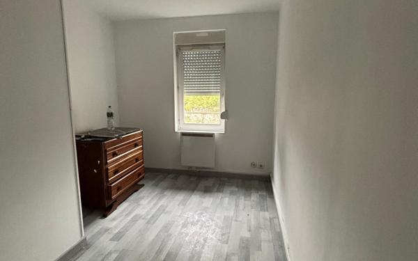 Maison à louer    2 pièces • 35,67 m2 La Fère