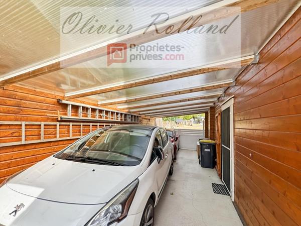 Chalet d'exception en bois massif (DPE B) - Plain-pied 135 m², 4 chambres, véranda & annexes sur 1 318 m² de terrain