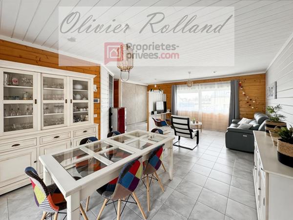Chalet d'exception en bois massif (DPE B) - Plain-pied 135 m², 4 chambres, véranda & annexes sur 1 318 m² de terrain