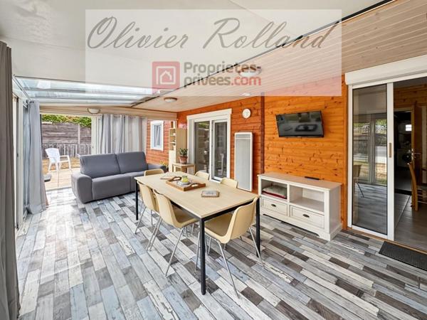 Chalet d'exception en bois massif (DPE B) - Plain-pied 135 m², 4 chambres, véranda & annexes sur 1 318 m² de terrain