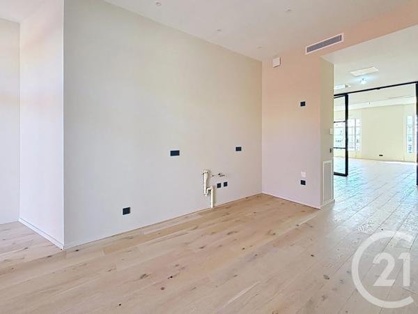 Appartement F3 à vendre  3 pièces - 140 m 2   SETE  - 34