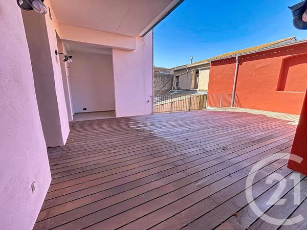 Appartement F3 à vendre  3 pièces - 140 m 2   SETE  - 34