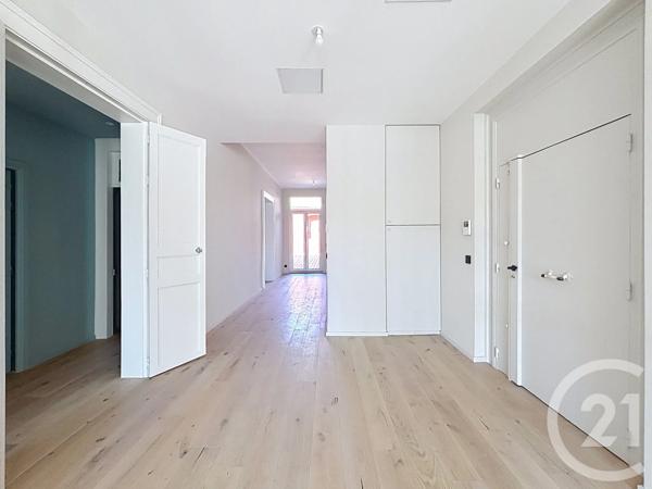 Appartement F3 à vendre  3 pièces - 140 m 2   SETE  - 34