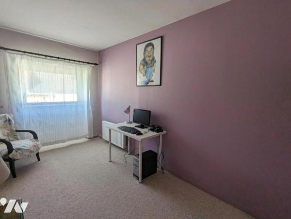 CHERBOURG - APPARTEMENT 2 CHAMBRES AVEC ASCENSEUR ET PARKING