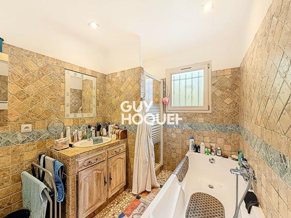 Belle maison familiale à vendre au Tignet - 4 chambres, piscine et grand terrain