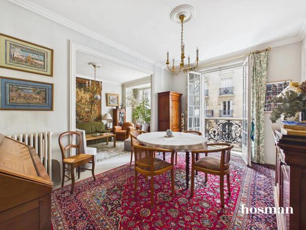 Appartement 4 pièces, 2 chambres de 82 m² avec double séjour traversant - Rue Mizon, Paris 15ème