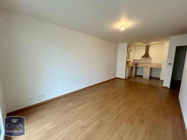 Appartement à louer 2 pièces 45.3m²