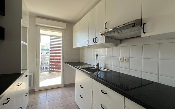 Appartement à louer    3 pièces • 71,76 m2 Toulouse