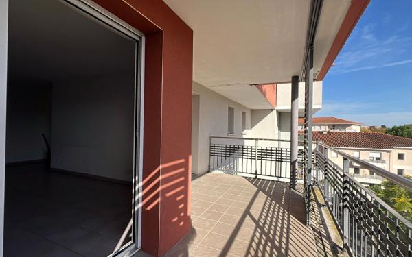 Appartement à louer    3 pièces • 71,76 m2 Toulouse