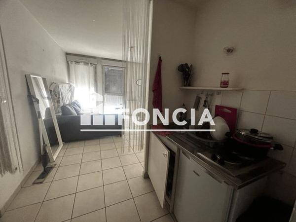 À vendre Studio 27.77 m² - Lyon 69008