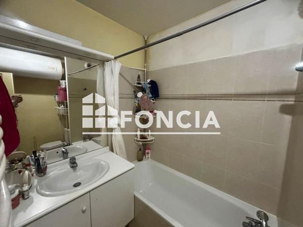 À vendre Studio 27.77 m² - Lyon 69008