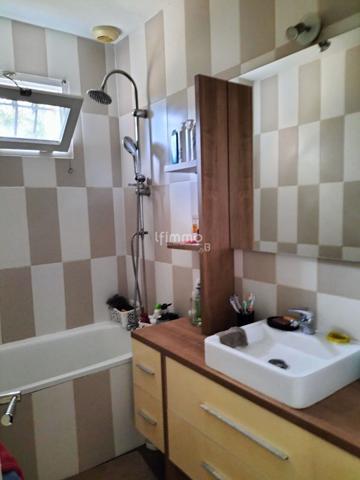 Maison familiale 4 chambres avec jardin