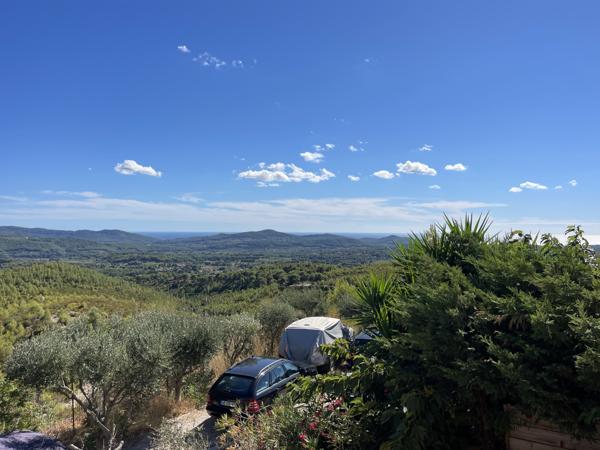 Le Castellet (83330) Maison 4 pièces, 115 m2 , vue panoramique, 83330 Le Castellet