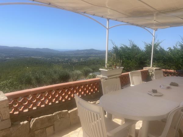 Le Castellet (83330) Maison 4 pièces, 115 m2 , vue panoramique, 83330 Le Castellet