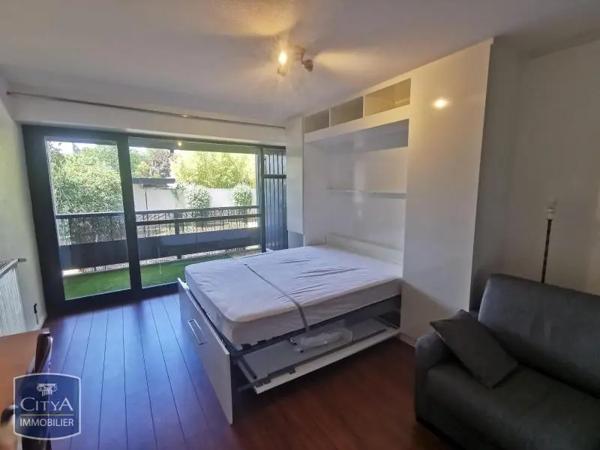 Appartement à louer 1 pièce 32.04m²