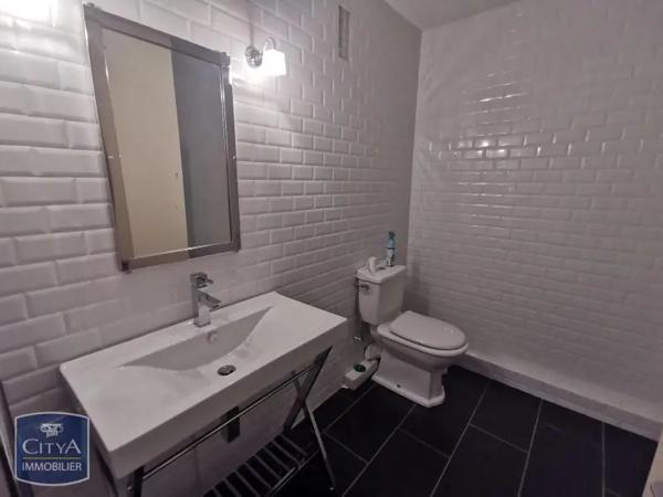 Appartement à louer 1 pièce 32.04m²