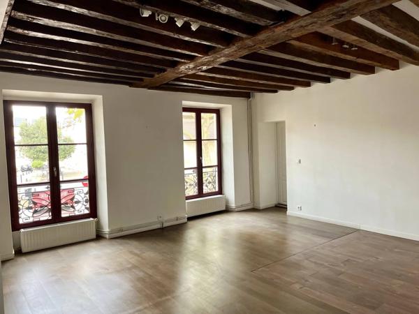 Bureau 53 m² – Vieux Saint-Maur