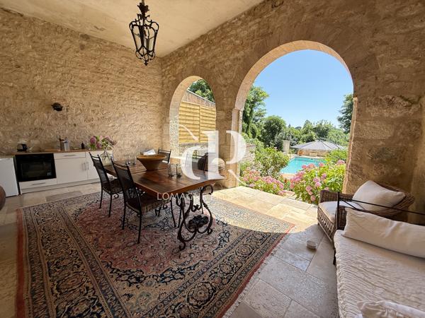 Castelnau-Montratier (46170) Résidence de prestige au cœur d'un village bastide