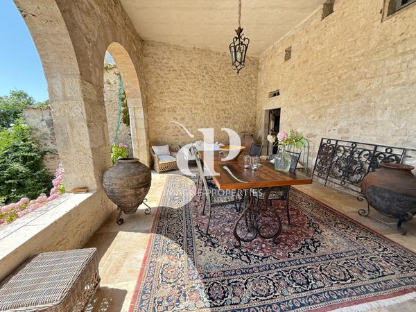 Castelnau-Montratier (46170) Résidence de prestige au cœur d'un village bastide