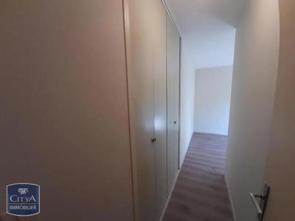 Appartement à louer 2 pièces 30.36m² Le Mans (72000)