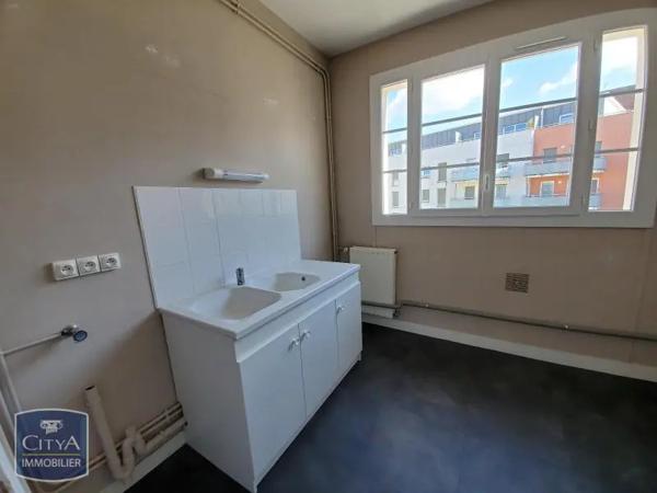 Appartement à louer 3 pièces 75.12m² Rouen (76100)