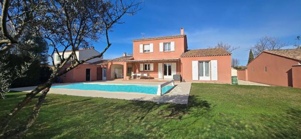 L'Isle-sur-la-Sorgue (84800) VILLA TYPE 6 AVEC PISCINE, 170m2 - TERRAIN 815m2