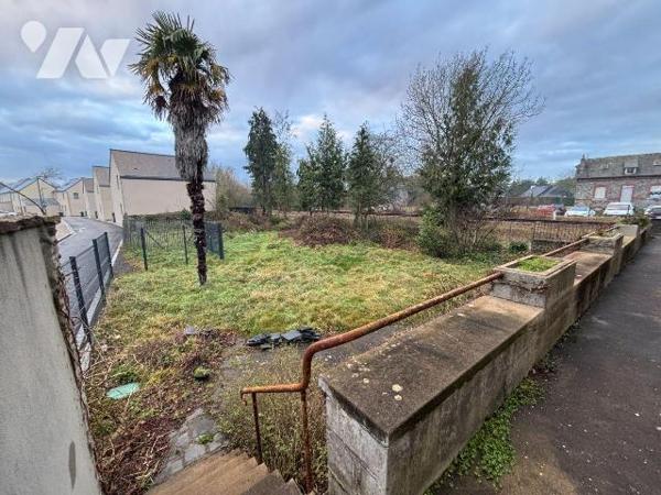 EXCLUSIVITÉ TRENTE-CINQ NOTAIRES - SPECIAL INVESTISSEUR ! 

Venez découvrir cette maison de m...