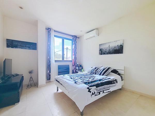 Marseille 12 - Appartement style loft de 120.16m², 3 chambres
