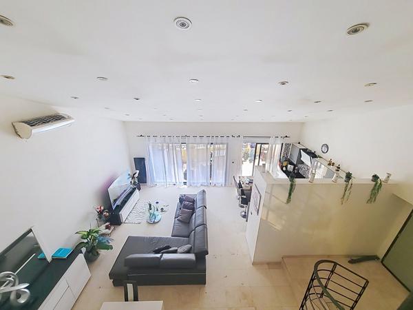 Marseille 12 - Appartement style loft de 120.16m², 3 chambres