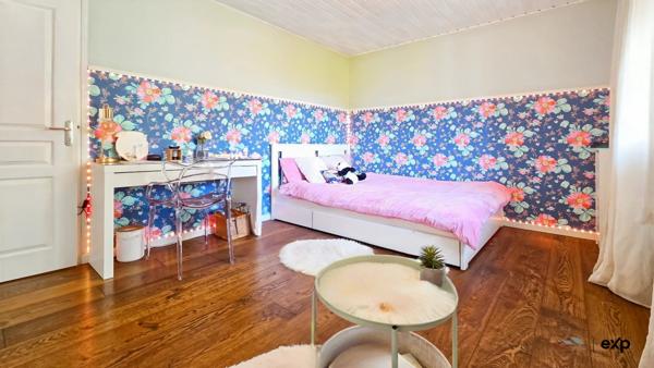 Charmante maison au calme avec terrain, bien placé !