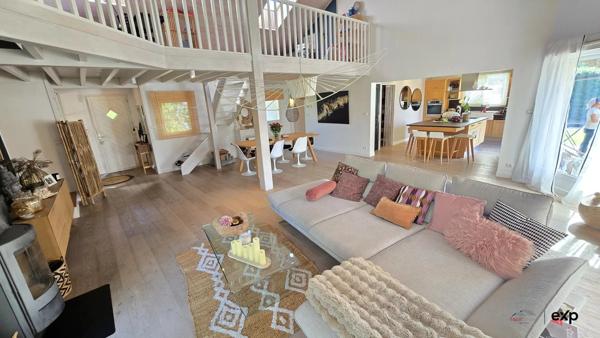 Charmante maison au calme avec terrain, bien placé !